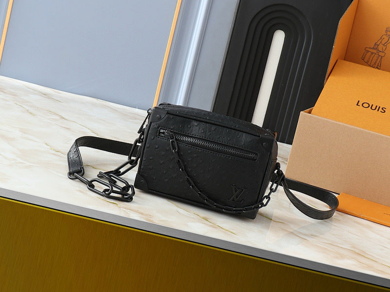 Dragons Bags ln Luxury Bag --81598