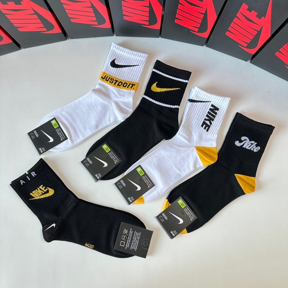 Dragons Bags Premium Luxury Socks --97800