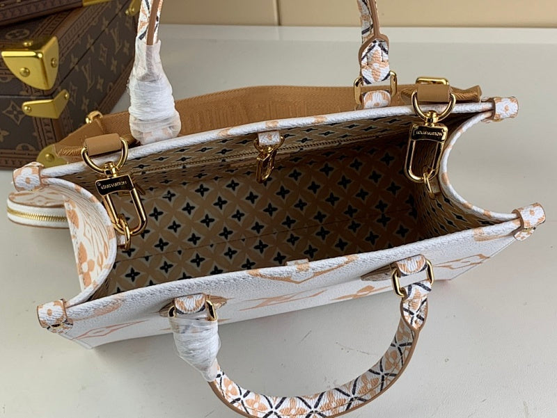 Dragons Bags ln Luxury Bag --61693