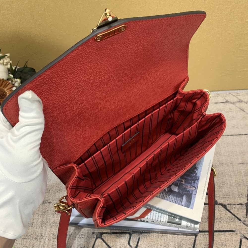 Dragons Bags ln Luxury Bag --56383