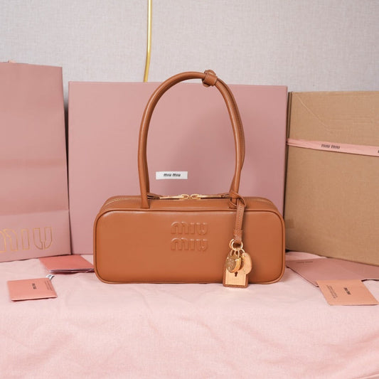 Dragons Bags Miun Miun Luxury Bag --123538