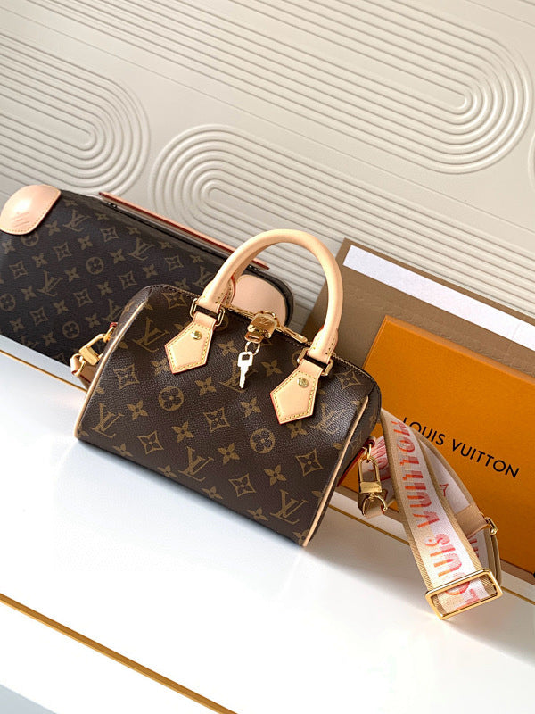 Dragons Bags ln Luxury Bag --81625