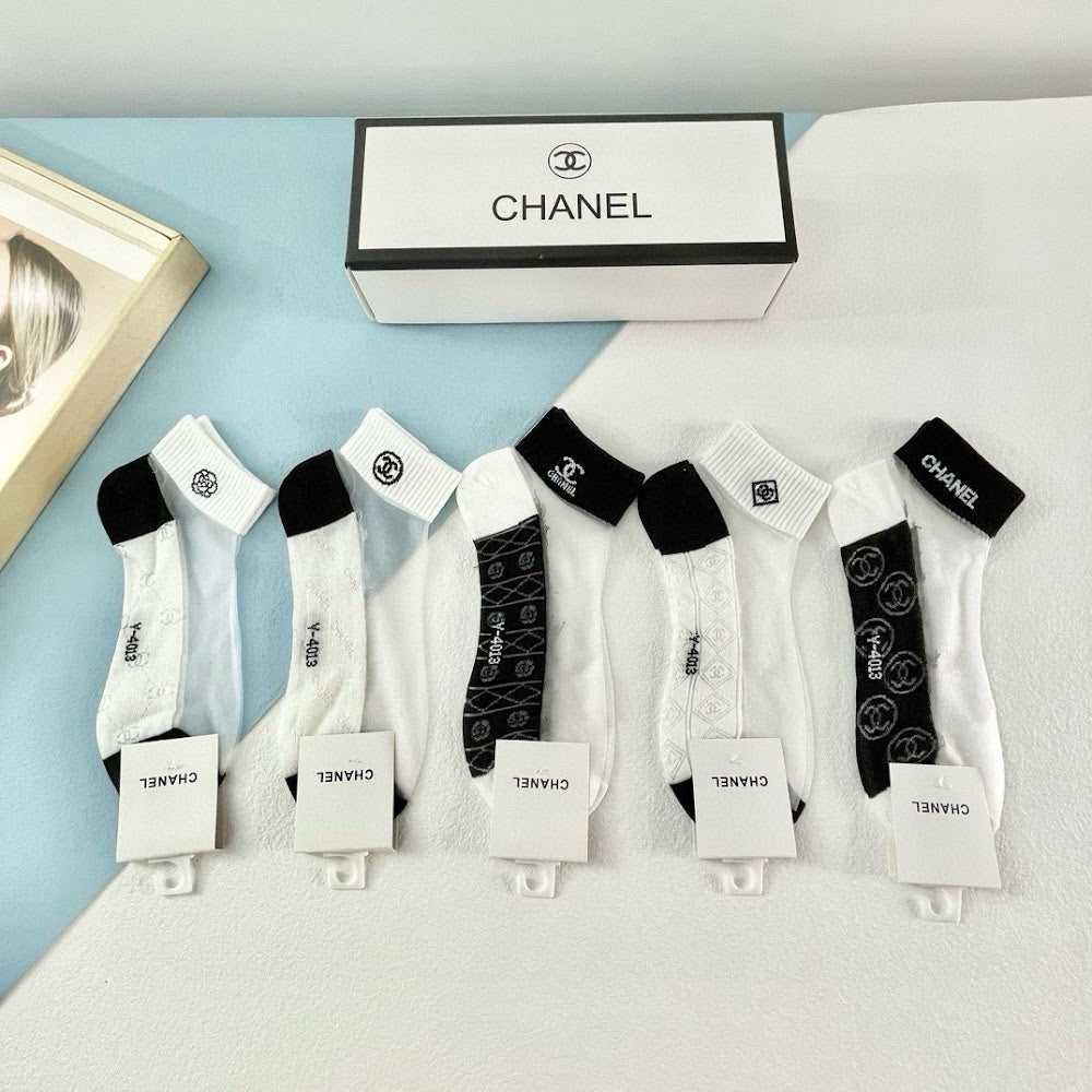 Dragons Bags Premium Luxury Socks --98716