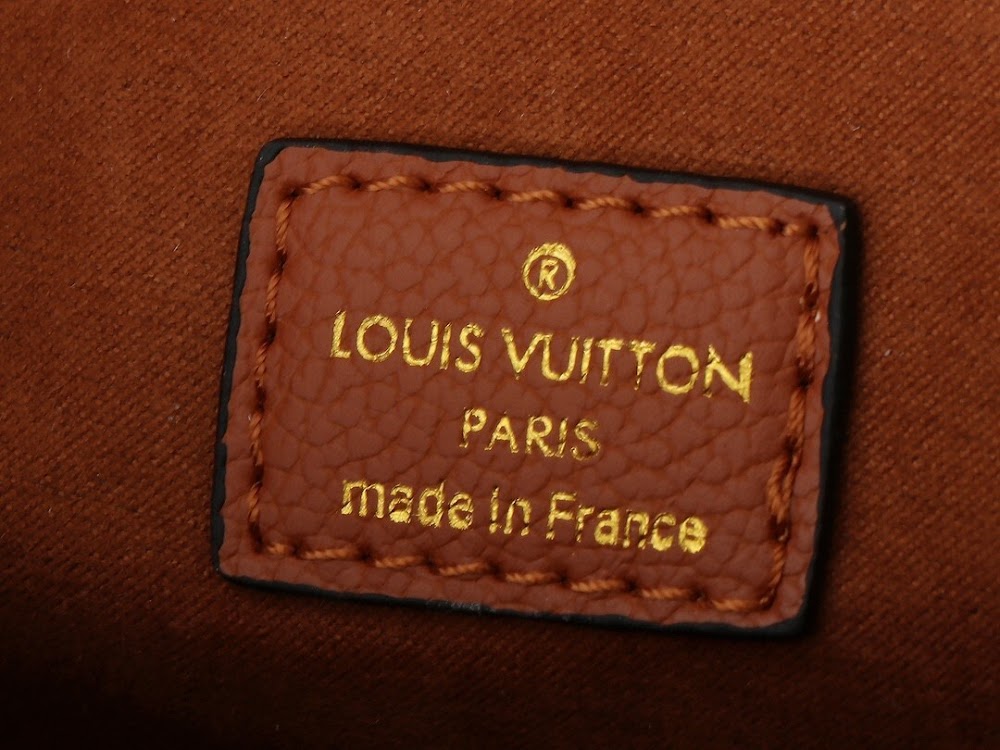 Dragons Bags ln Luxury Bag --76364