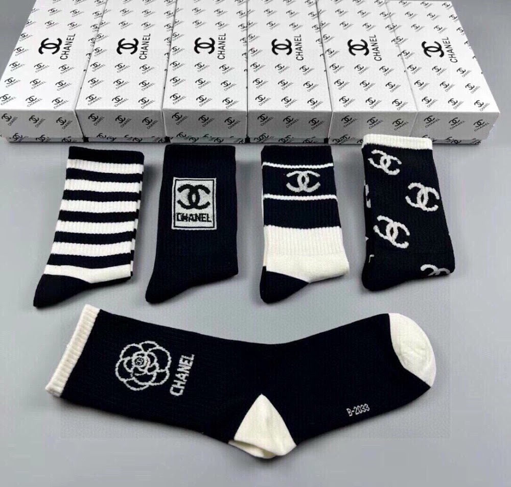 Dragons Bags Premium Luxury Socks --98605