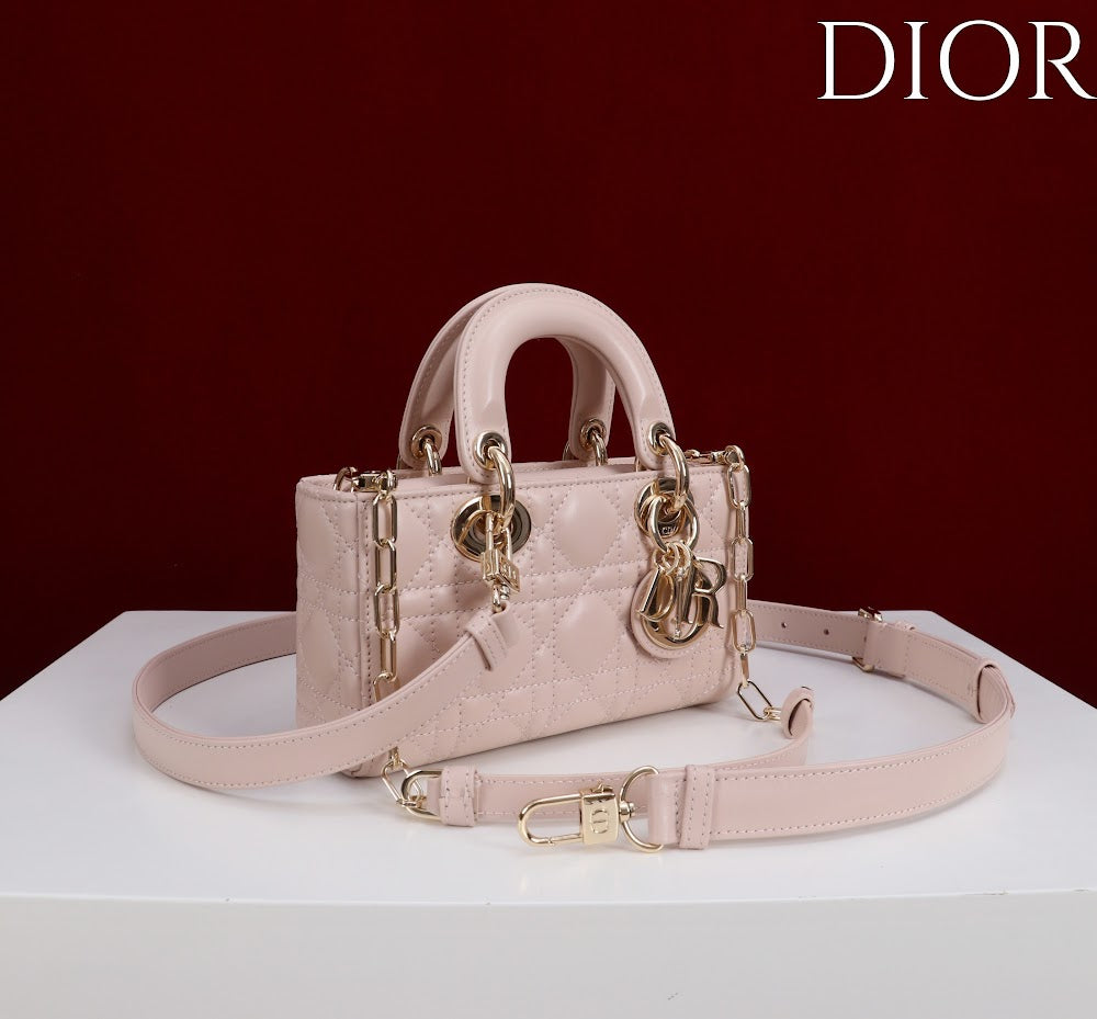 Dragons BagsDiorn Luxury Bag --115416