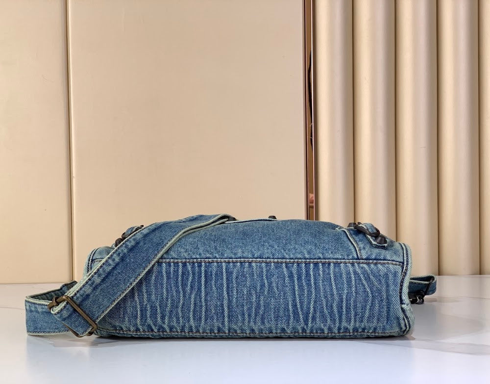 Dragons Bags ln Luxury Bag --95880