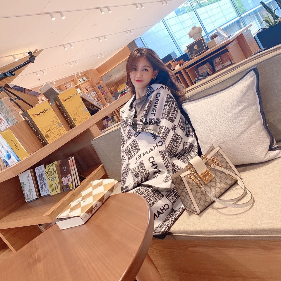 Dragons Bags Premium Designer Scarf --98811