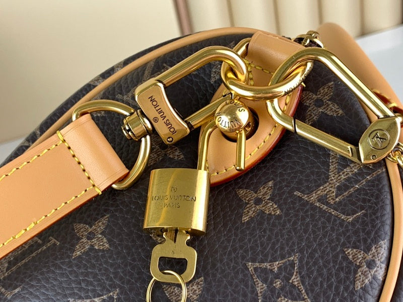 Dragons Bags ln Luxury Bag --56839