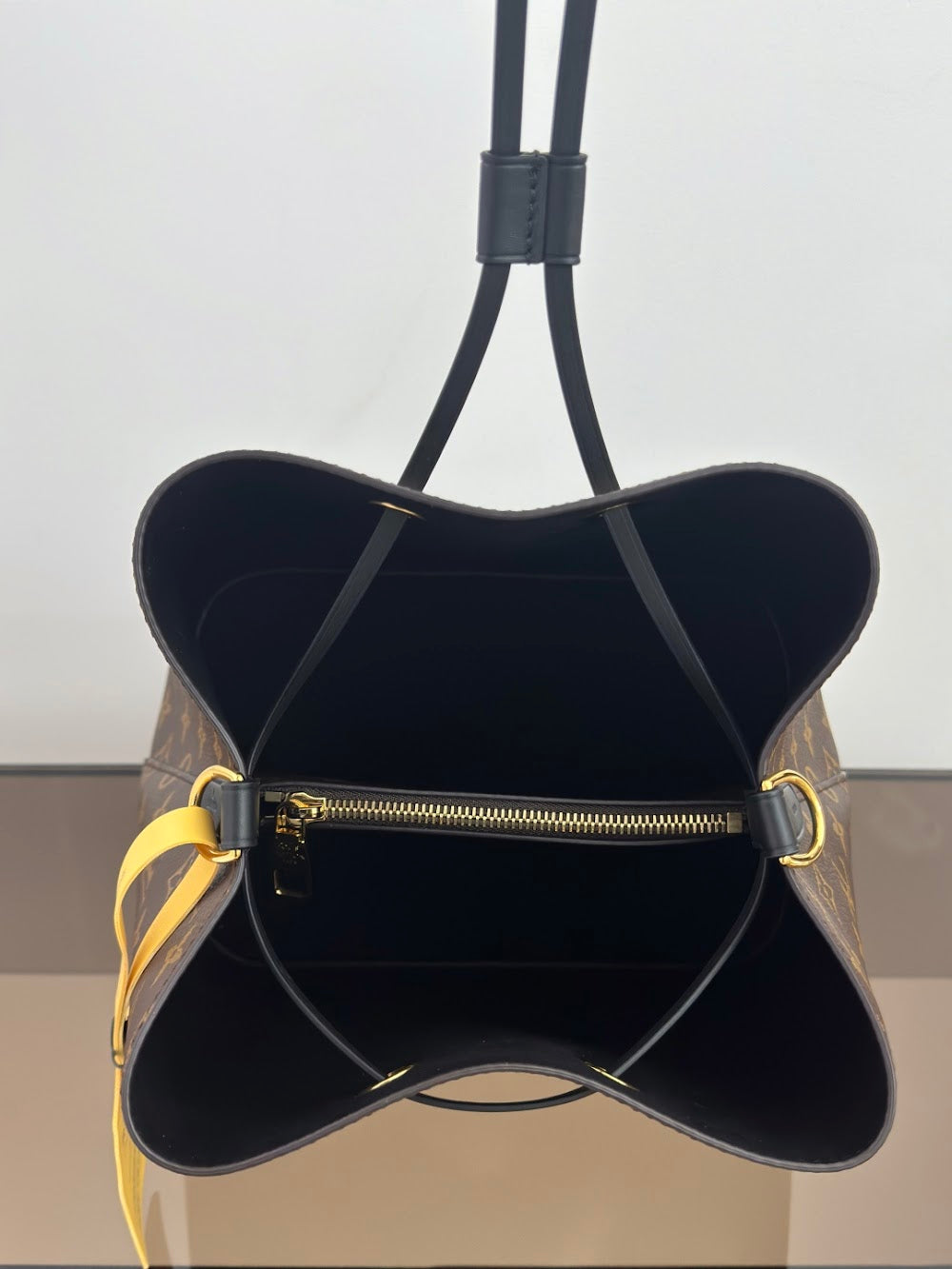 Dragons Bags ln Luxury Bag --96397