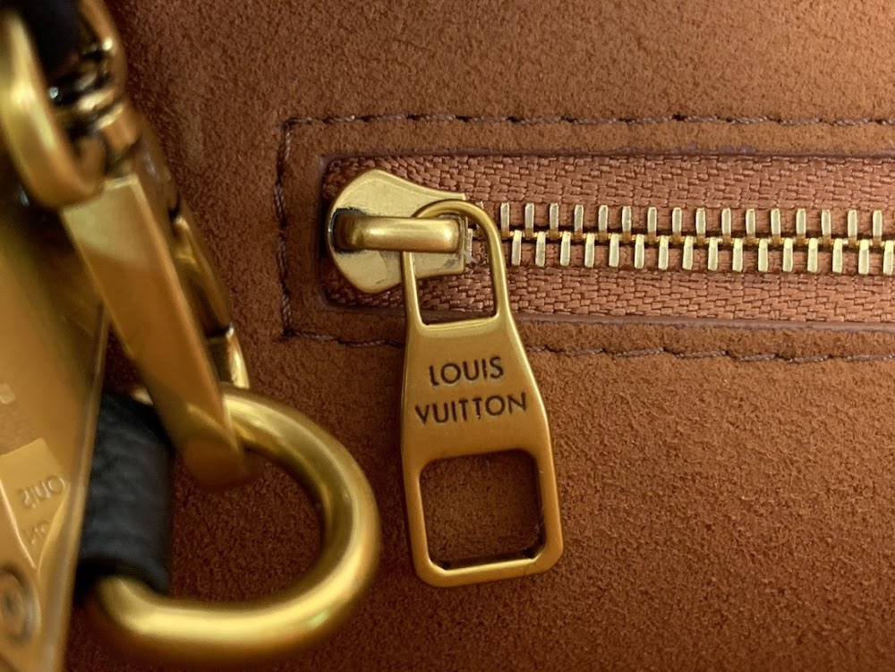 Dragons Bags ln Luxury Bag --62633