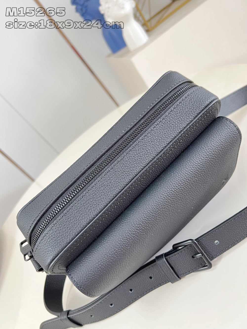 Dragons Bags ln Luxury Bag --97337