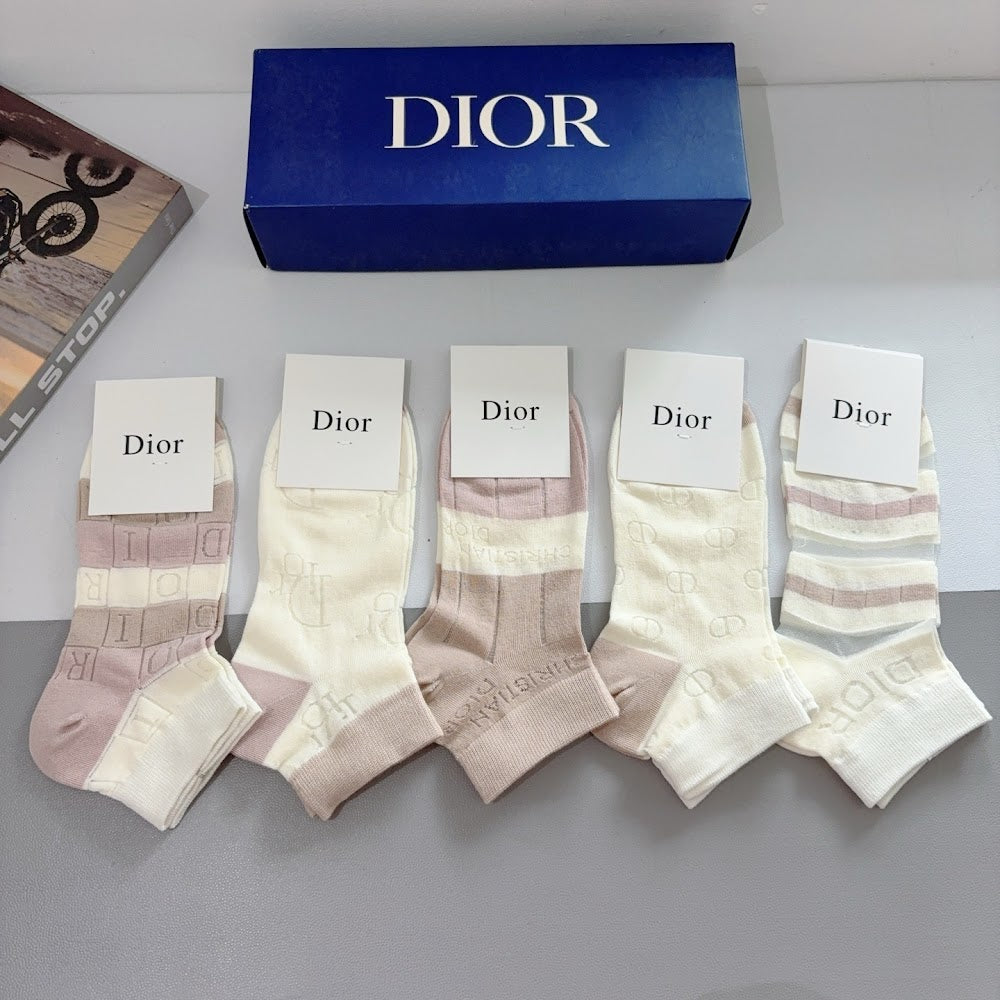 Dragons Bags Premium Luxury Socks --98152