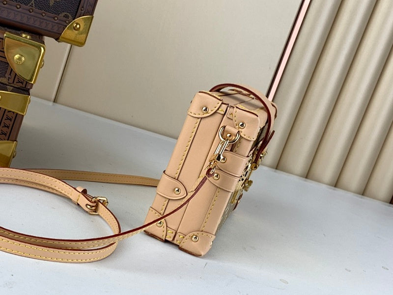 Dragons Bags ln Luxury Bag --68433