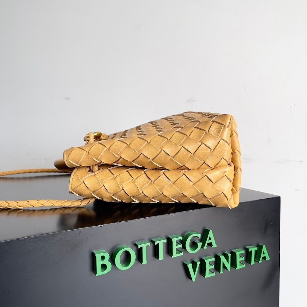 new-luxury-designer-bags-nm10709