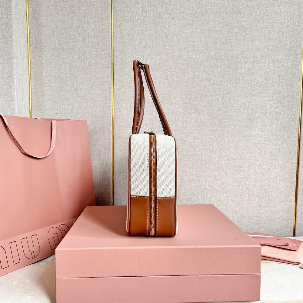 Dragons Bags Miun Miun Luxury Bag --123573