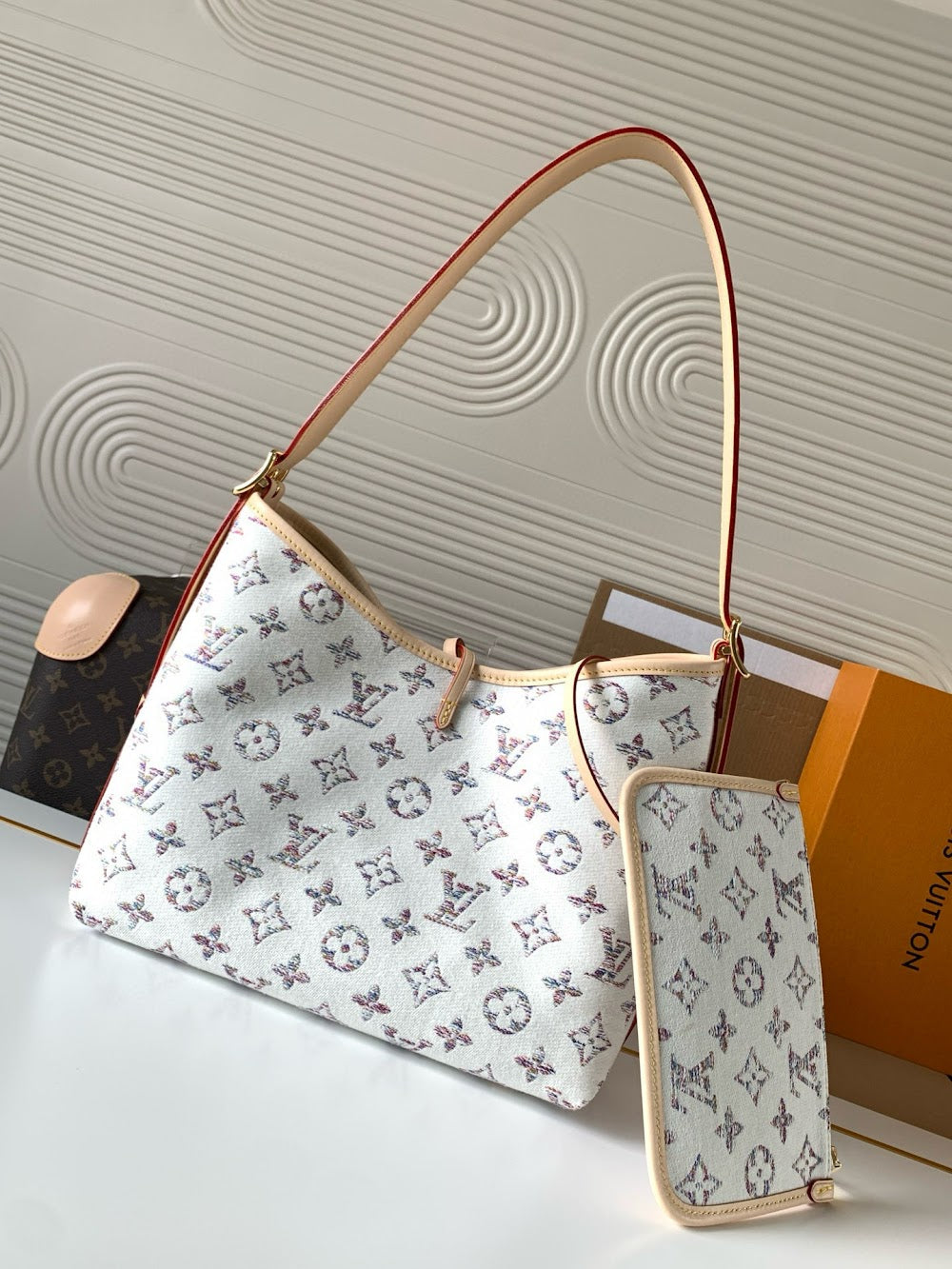 Dragons Bags ln Luxury Bag --81566