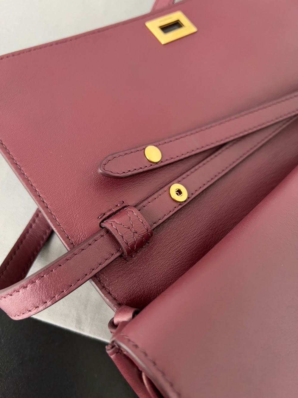 Dragons Bags Balenciaga Luxury Bag --111514