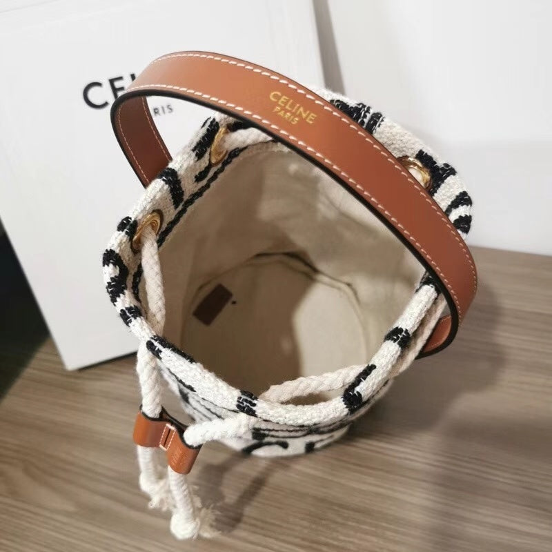 new-luxury-designer-bags-nm17078