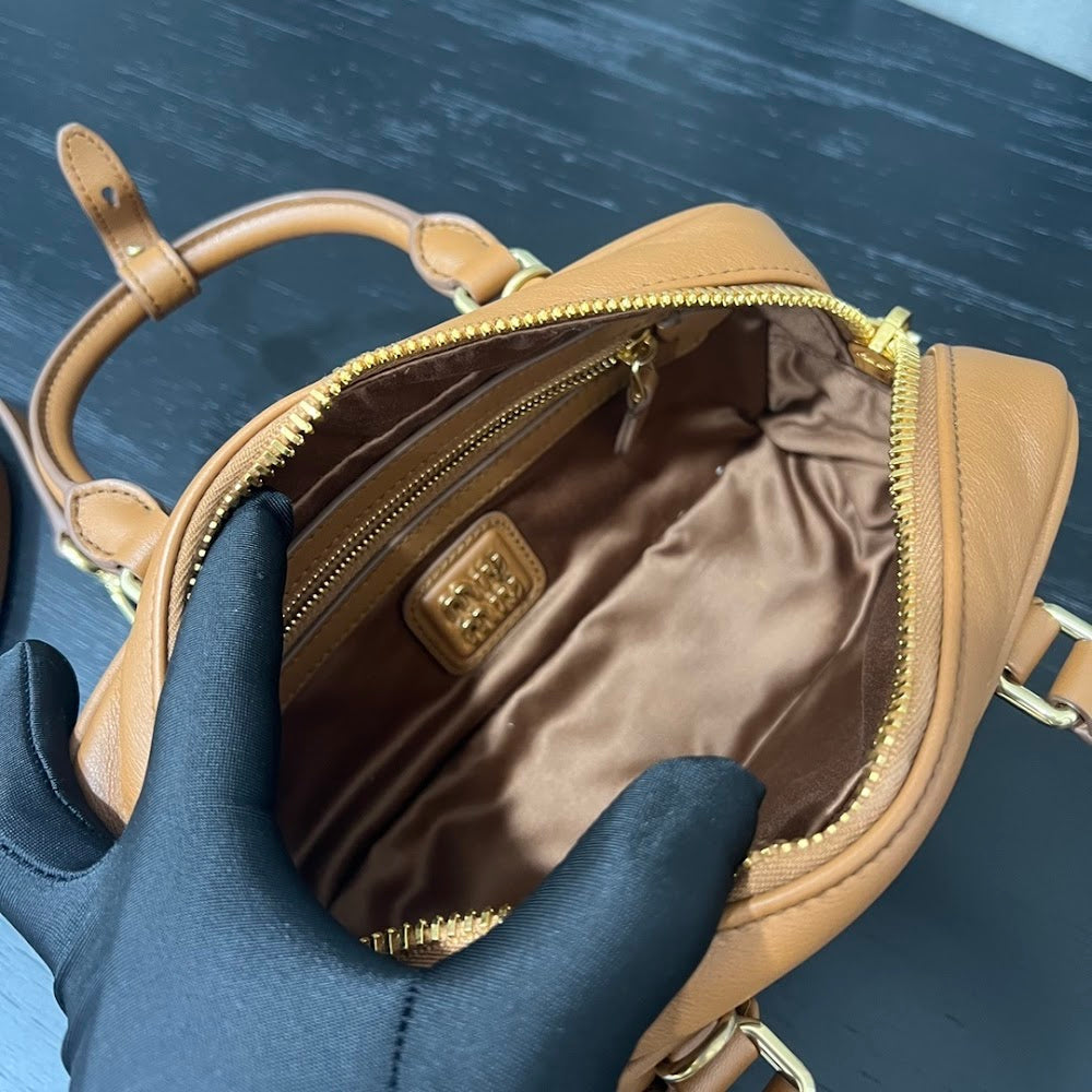 Dragons Bags Miun Miun Luxury Bag --123465