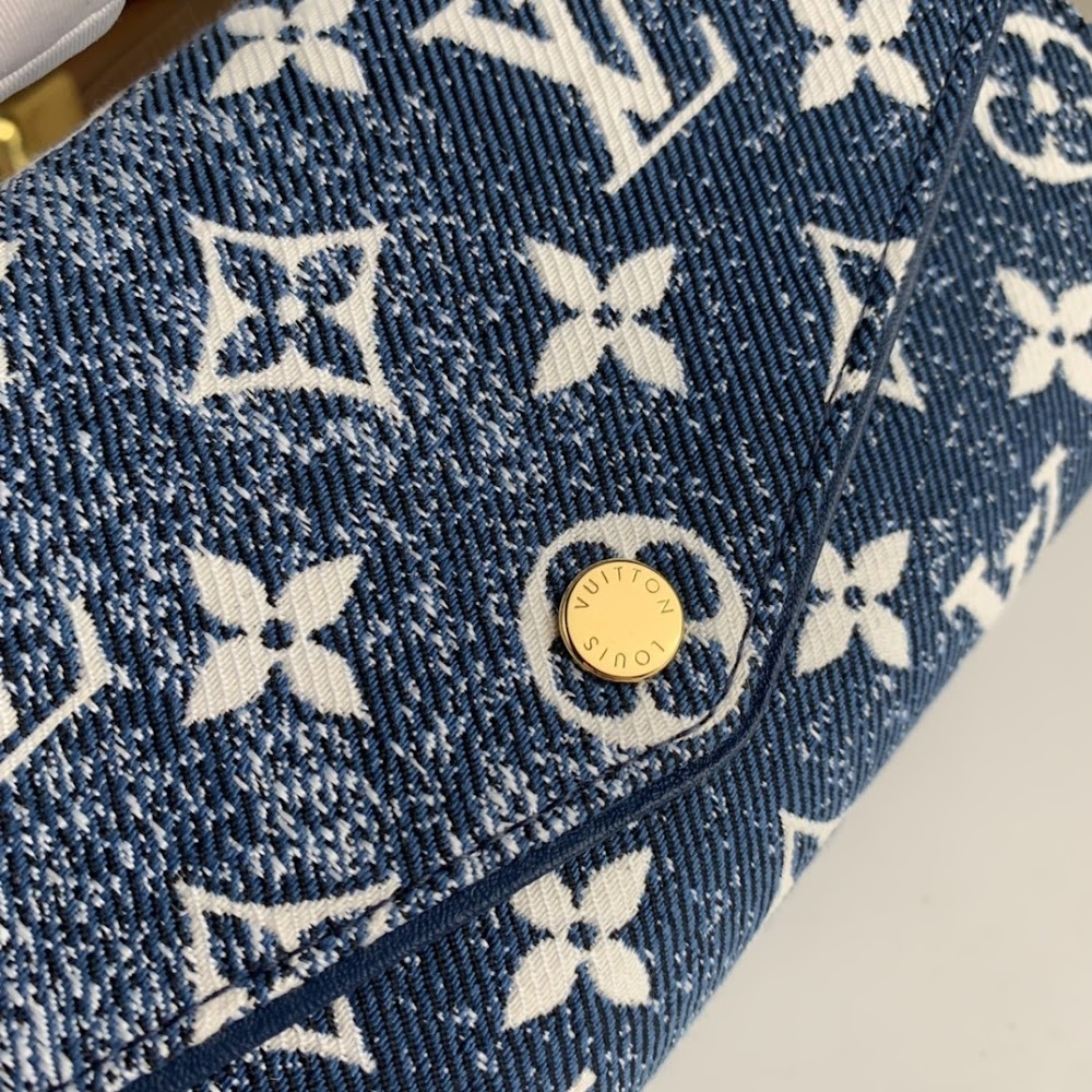 Dragons Bags ln Luxury Bag --60847