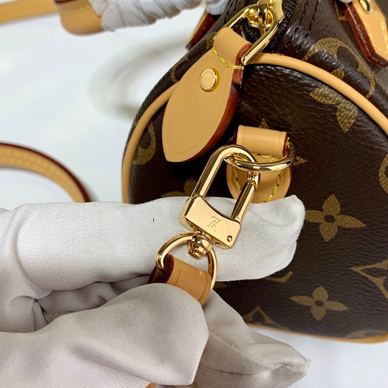 Dragons Bags ln Luxury Bag --60640
