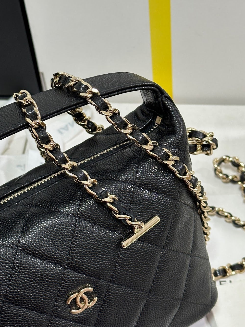 new-designer-premium-bags-nm9608