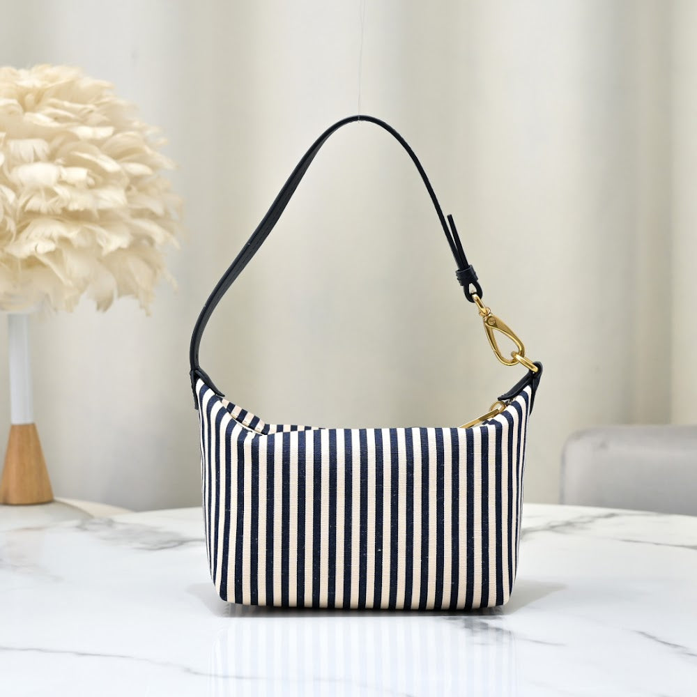 Dragons Bags Miun Miun Luxury Bag --123732