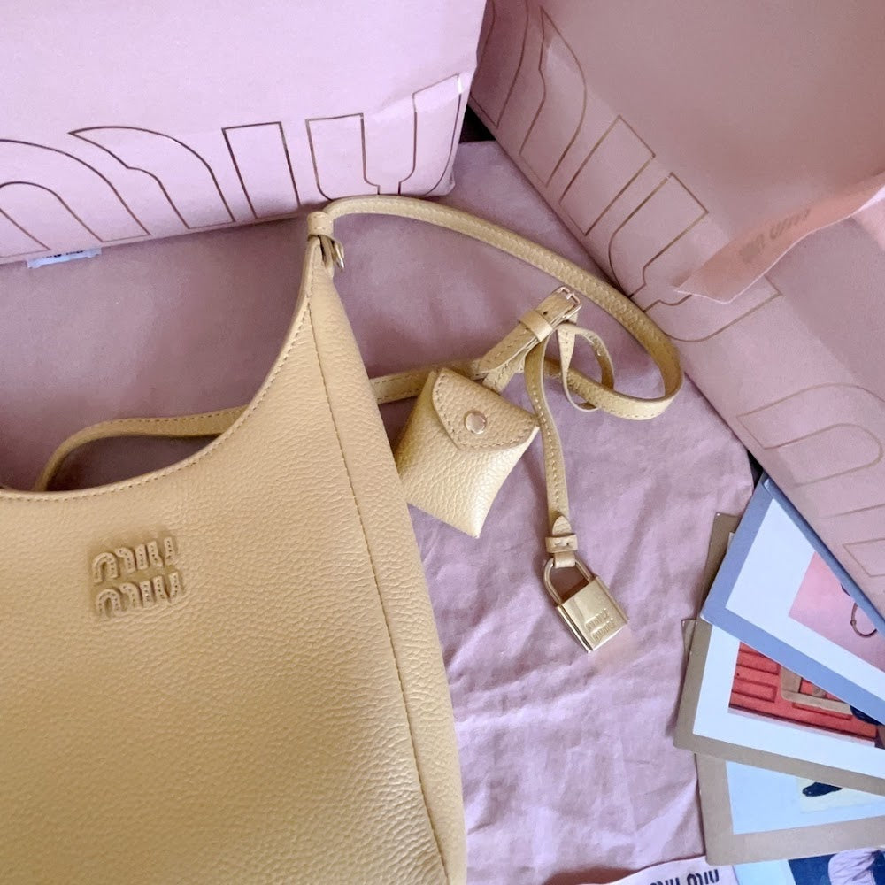 Dragons Bags Miun Miun Luxury Bag --122624