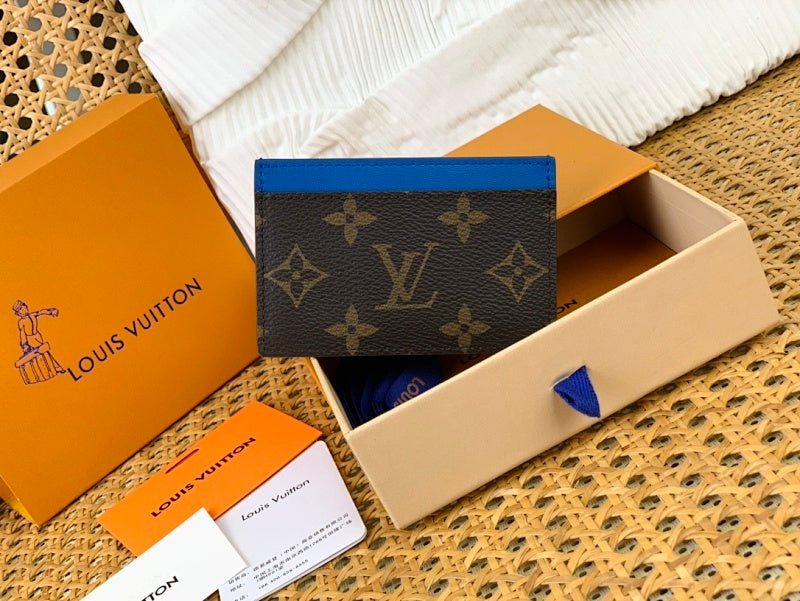 Dragons Bags ln Luxury Bag --68951