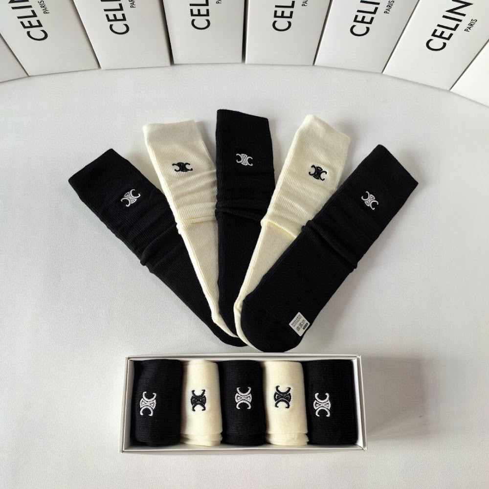 Dragons Bags Premium Luxury Socks --97951
