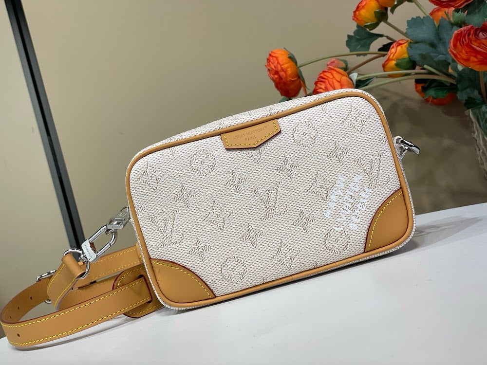Dragons Bags ln Luxury Bag --95622