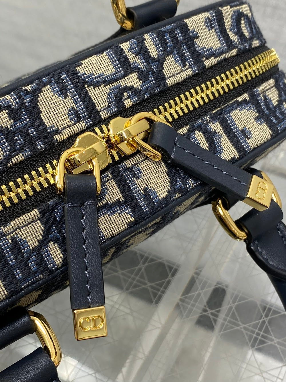 Dragons BagsDiorn Luxury Bag --115041