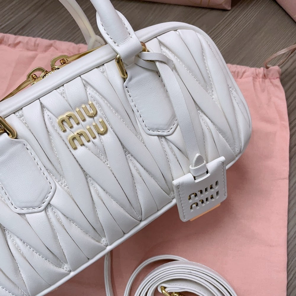 Dragons Bags Miun Miun Luxury Bag --122474