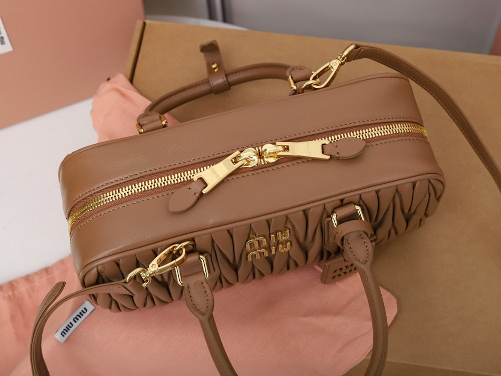Dragons Bags Miun Miun Luxury Bag --122498