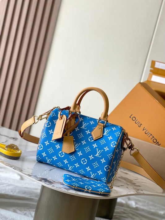 Dragons Bags ln Luxury Bag --97309