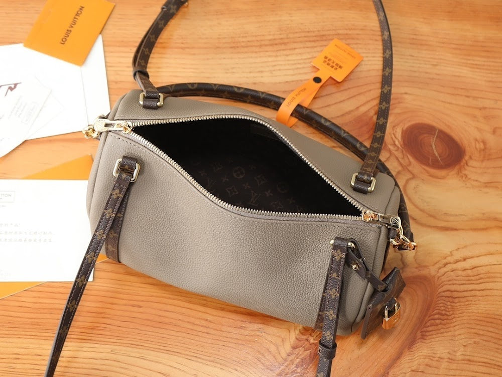 Dragons Bags ln Luxury Bag --97276