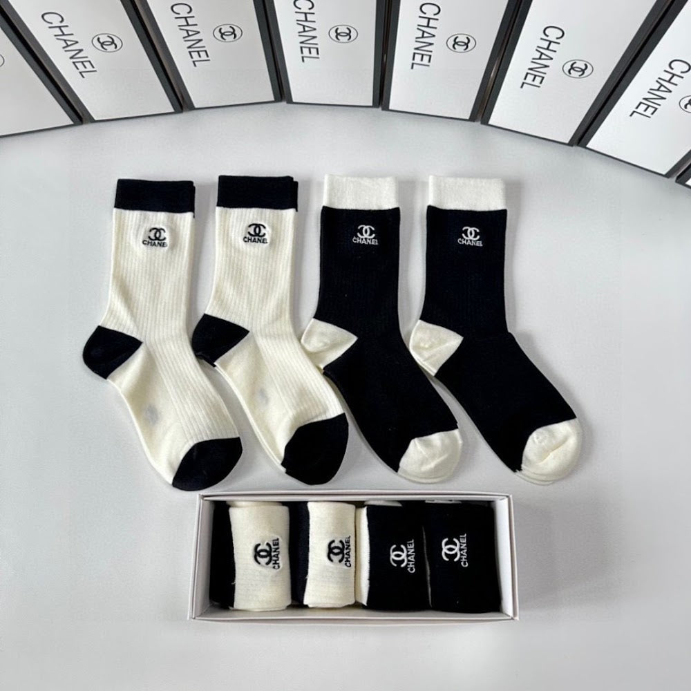 Dragons Bags Premium Luxury Socks --97919