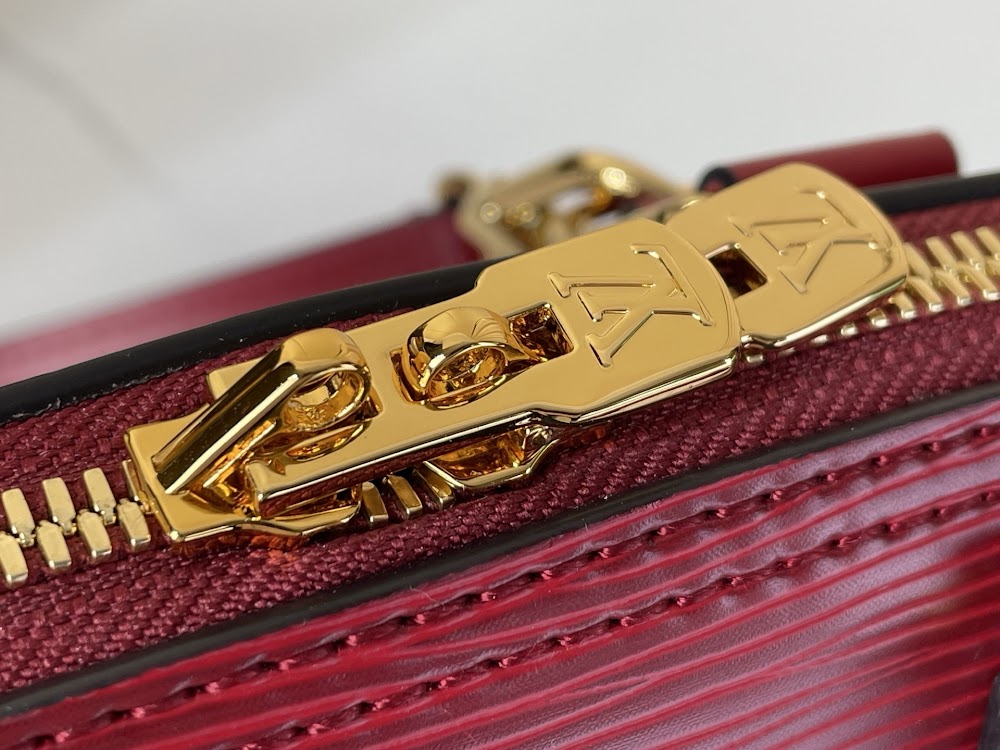 Dragons Bags ln Luxury Bag --69805