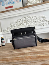 new-elite-designer-bags-nm405