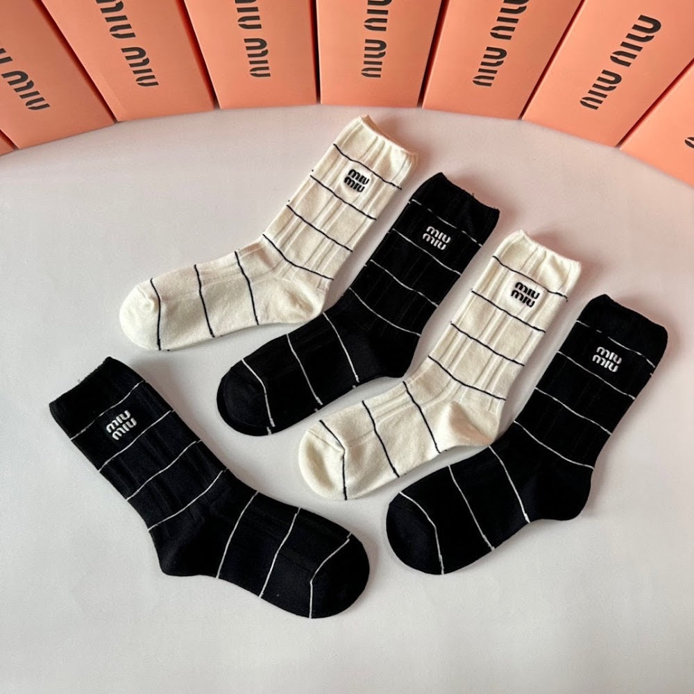 Dragons Bags Premium Luxury Socks --97801