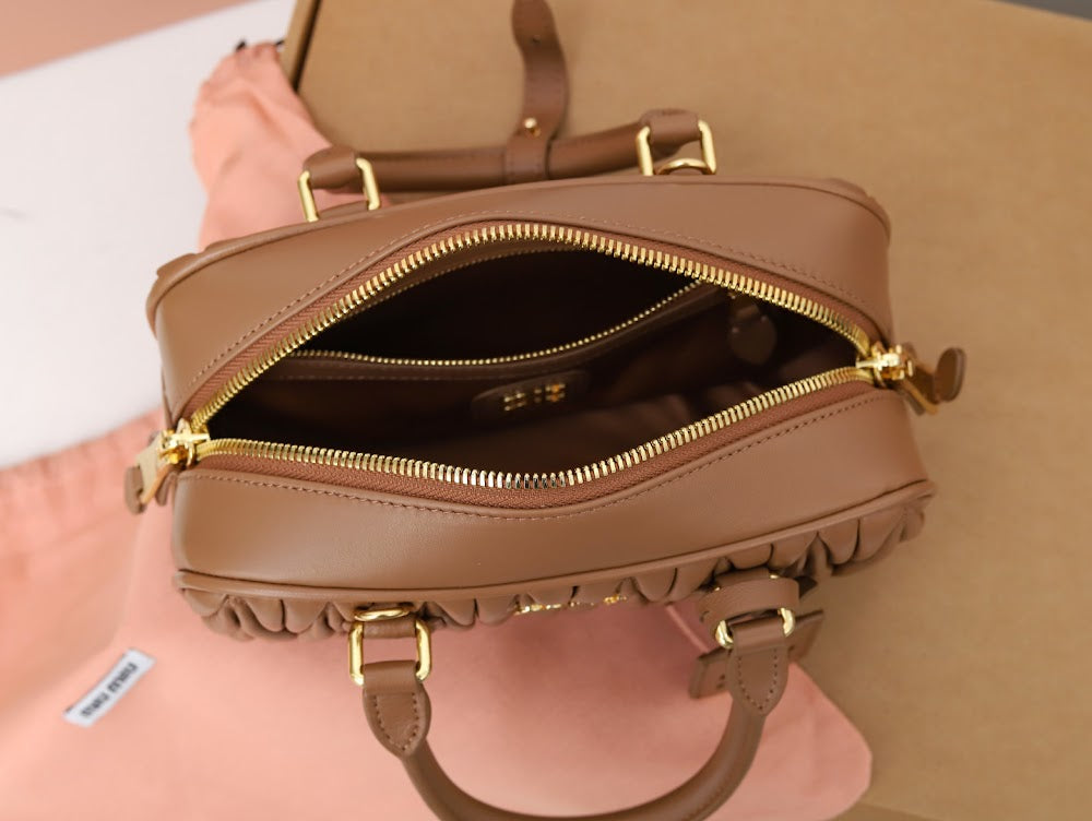 Dragons Bags Miun Miun Luxury Bag --122502
