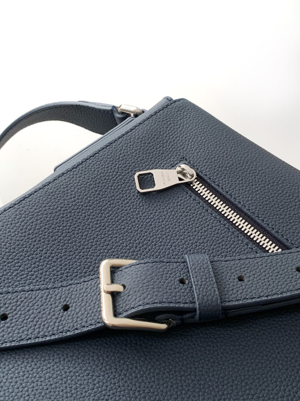Dragons Bags ln Luxury Bag --71548