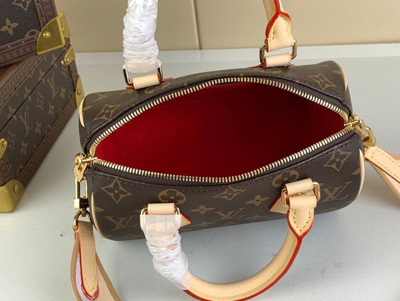 Dragons Bags ln Luxury Bag --56696