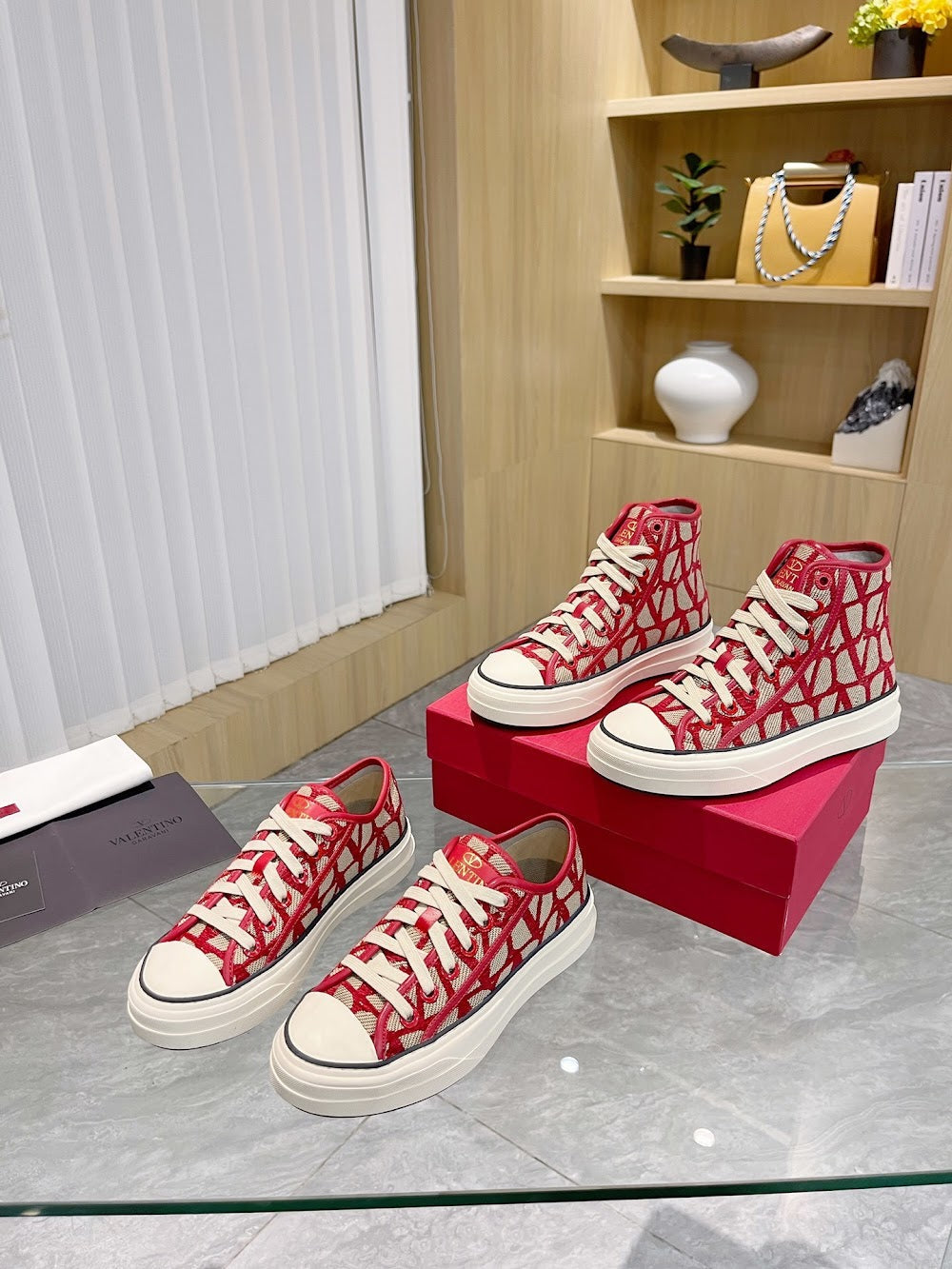 Dragons Bags Valentino Luxury Shoes --52653