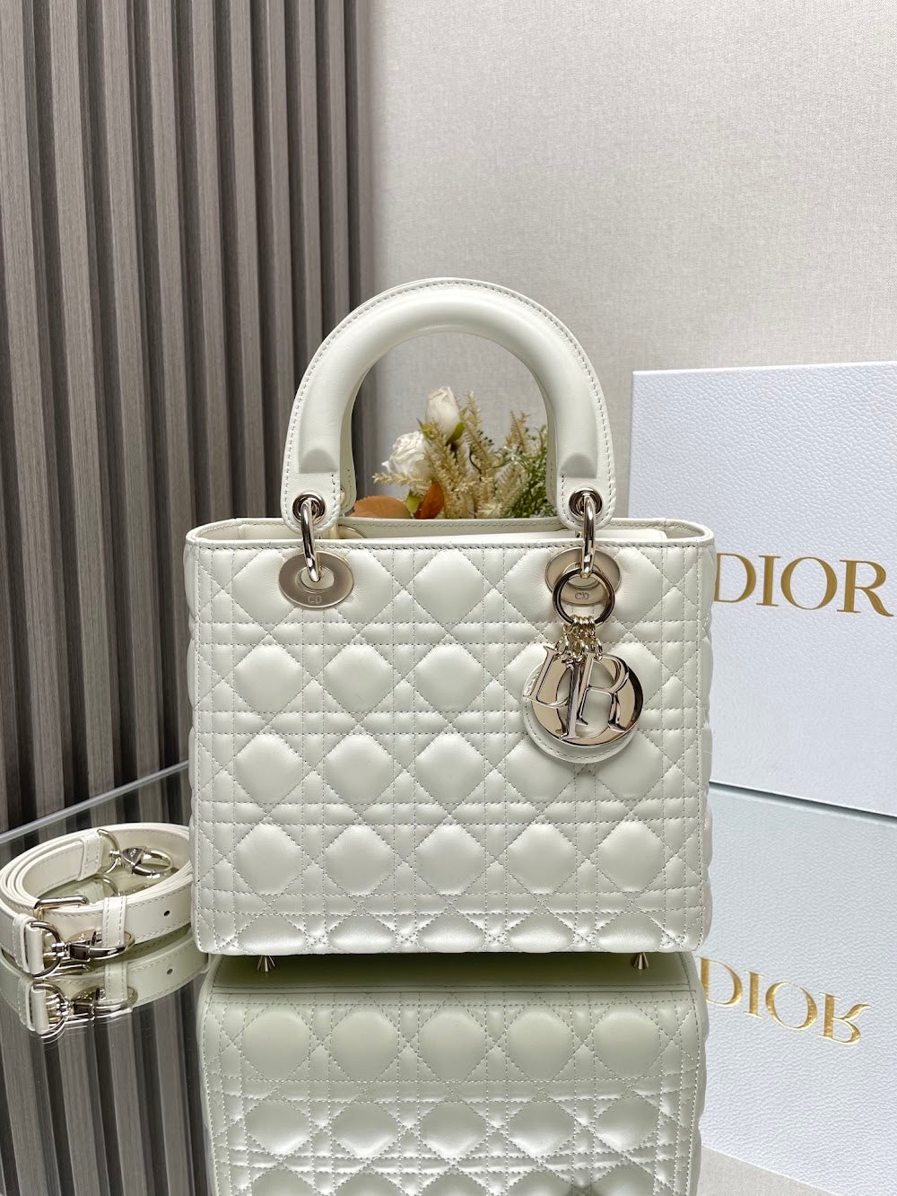 Dragons BagsDiorn Luxury Bag --116023