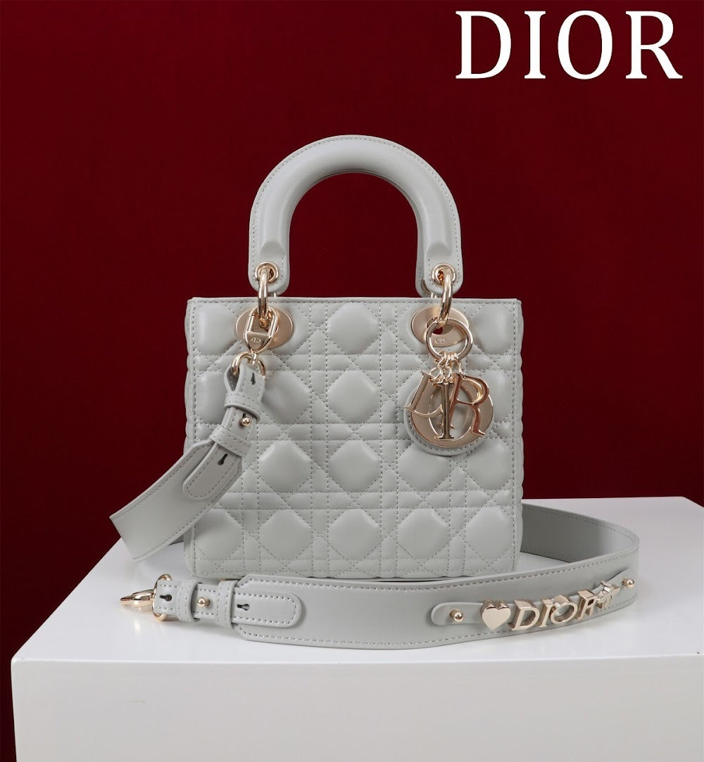 Dragons BagsDiorn Luxury Bag --115936