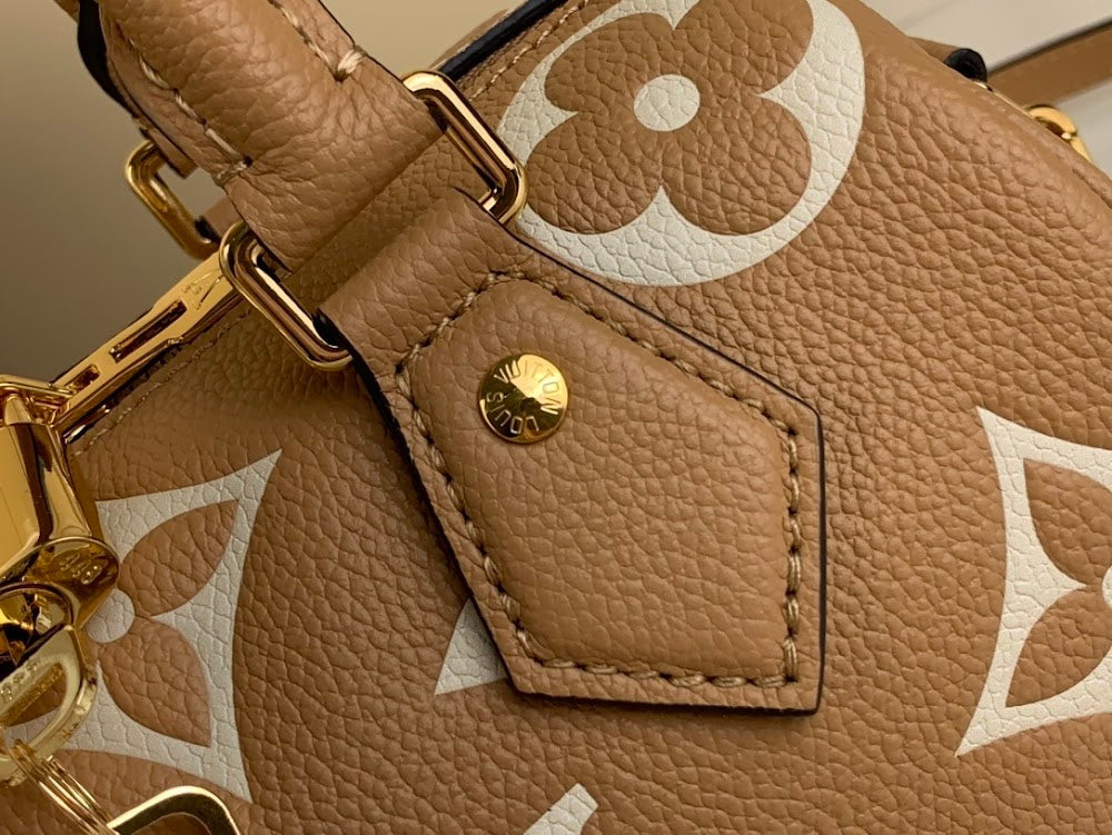 Dragons Bags ln Luxury Bag --62417