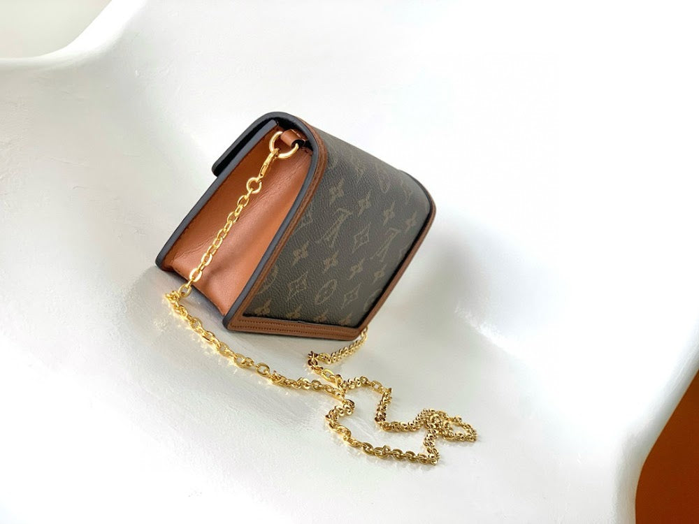 Dragons Bags ln Luxury Bag --81705