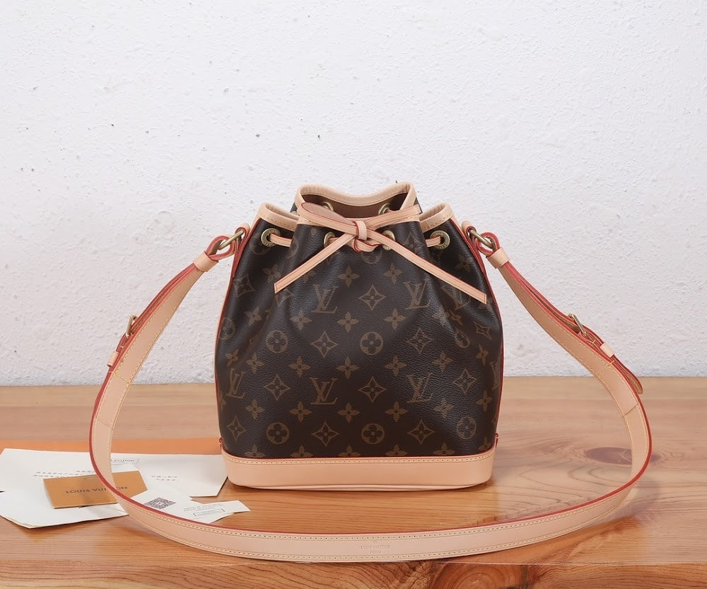 Dragons Bags ln Luxury Bag --97456